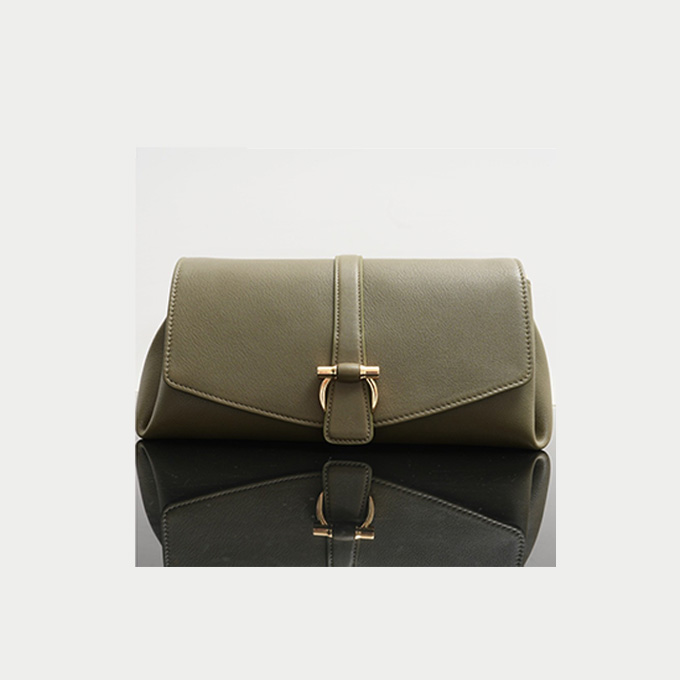 salvatore ferragamo gancio buckle leather chain crossbody bag